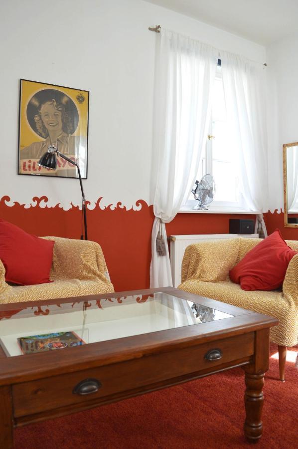 Epic Location Apartment Дюселдорф Екстериор снимка